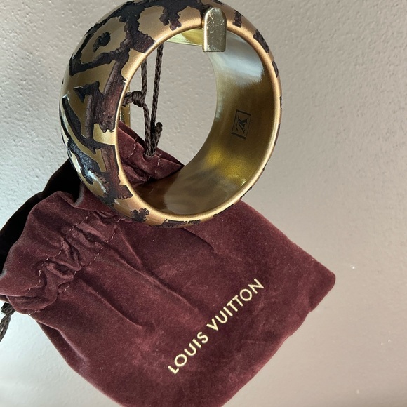 Louis Vuitton Runway Bracelet - Picture 8 of 14